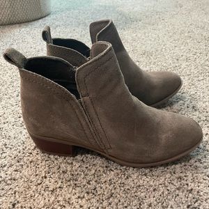 Women’s booties
